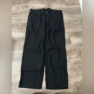 COPY - 1 of 2 old navy beach pants. Med